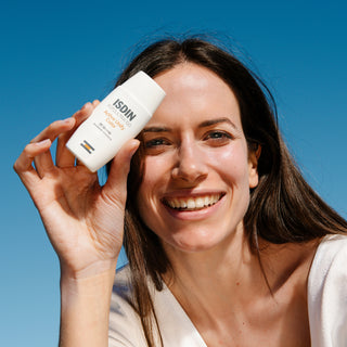 ISDIN Fotoultra active unify Cor rosto SPF50+ 50ml